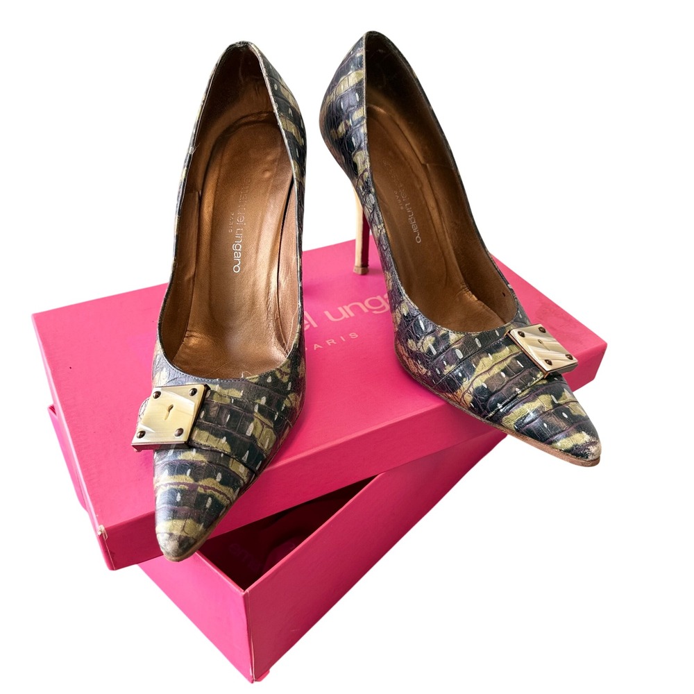 Emanuel Ungaro Women 40 US 9.5 Brown Snake Print Leather Buckle Stiletto Pumps